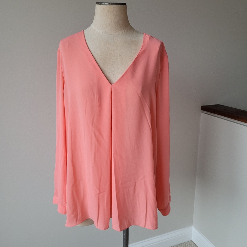 Vince Camuto Top NWT Size XL